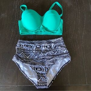 Women’s Mint Geometric Boho Underwire Padded Cup Two Piece Swimsuit‎ Medium NWOT